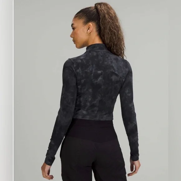 Lululemon All Aligned Mock Neck Long Sleeve Shirt
Diamond Dye Pitch Graphite 10 - Picture 1 of 7